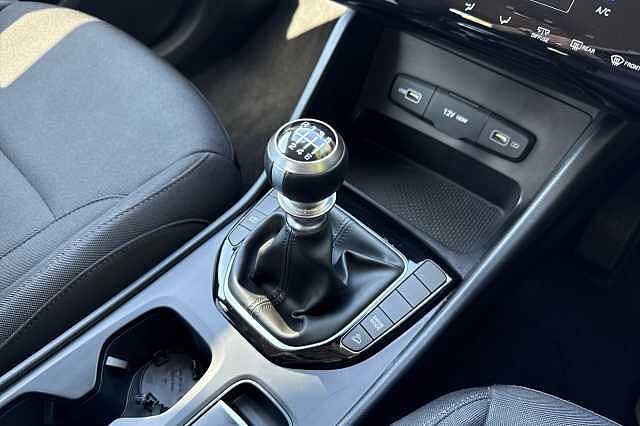 Hyundai TUCSON 1.6 TGDi SE Connect 5dr 2WD Phantom Black