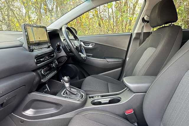 Hyundai Kona 1.6 GDi Hybrid Premium 5dr DCT