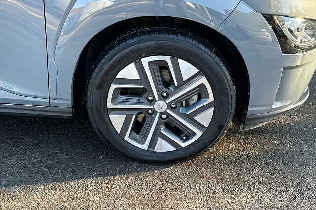 Hyundai Kona 150kW Ultimate 64kWh 5dr Auto