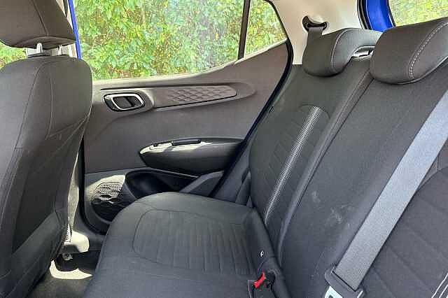 Hyundai i10 1.0 MPi SE Connect 5dr Auto