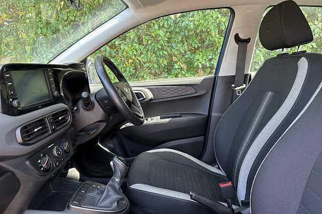Hyundai i10 1.0 MPi SE Connect 5dr Auto